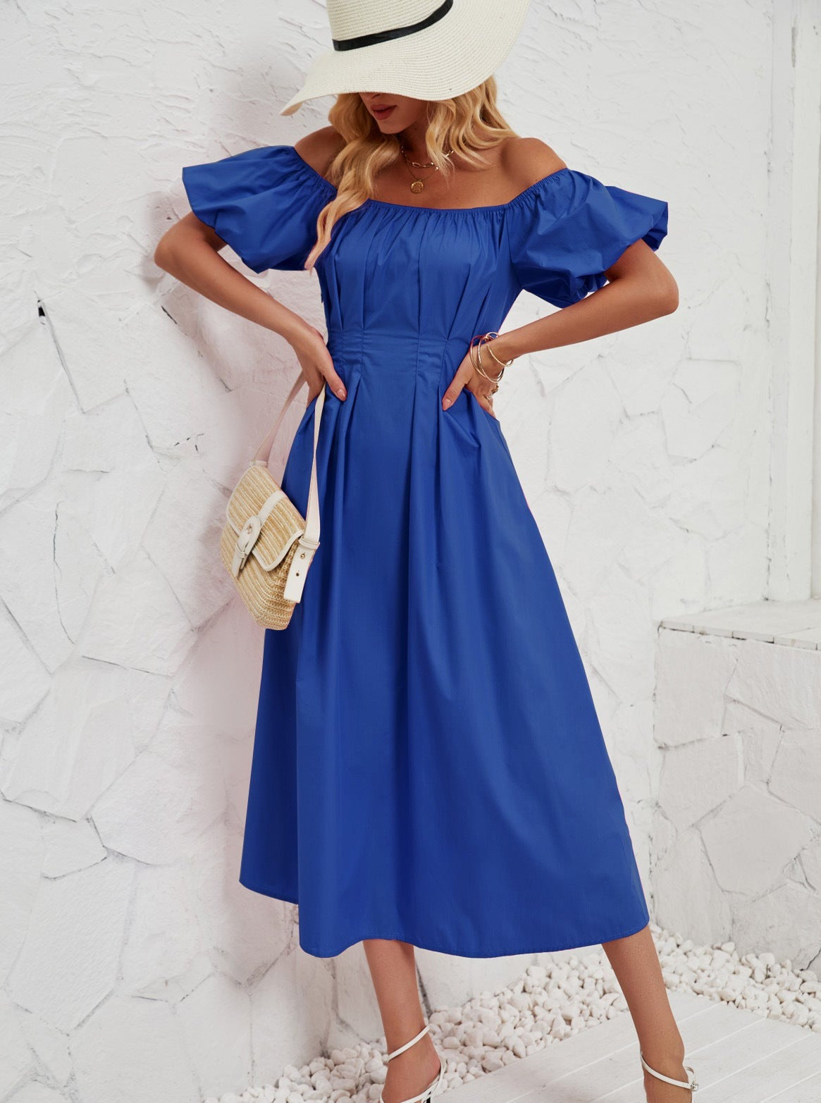 Off Shoulder Bell Sleeved Midi-kjole 