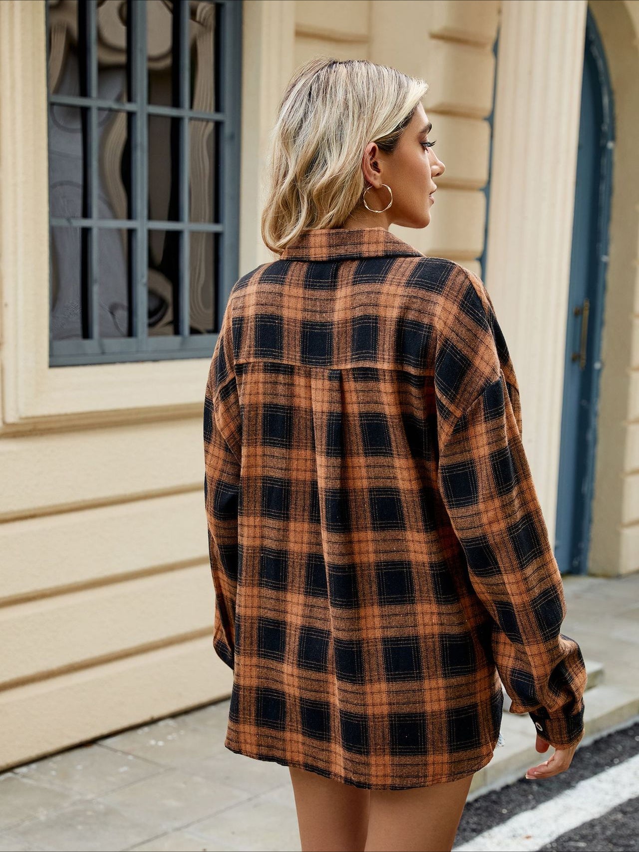 Langærmet oversized plaid skjorte med lommer