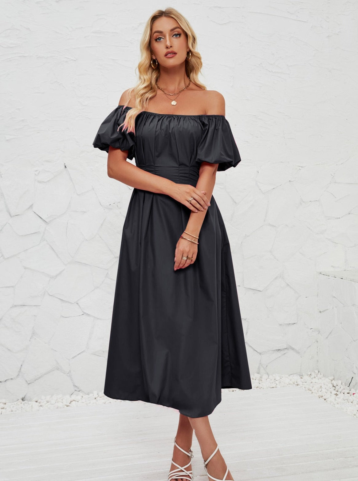 Off Shoulder Bell Sleeved Midi-kjole 