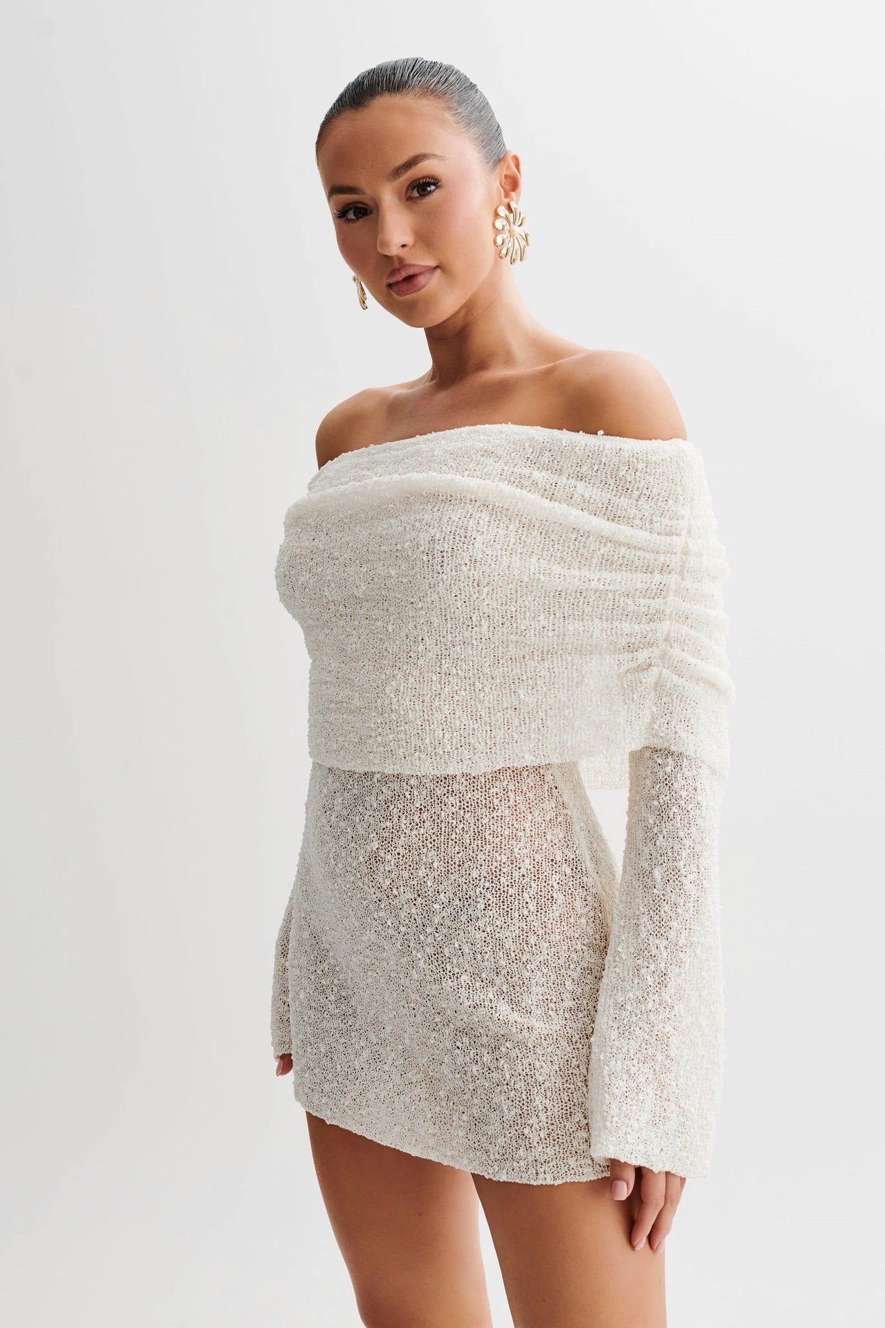 Chic vinter off-shoulder sweater kjole