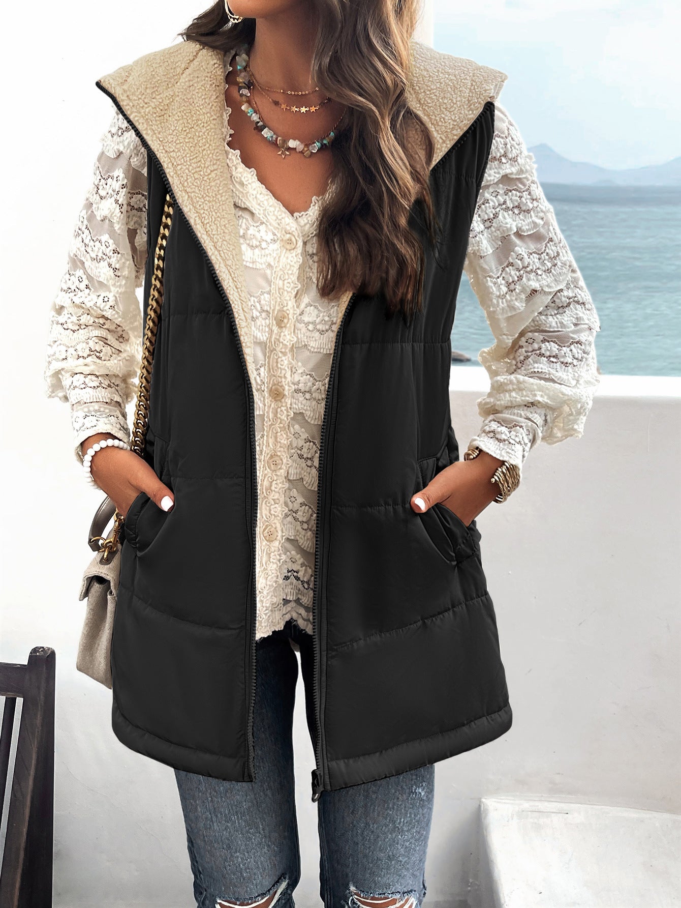 Elegant Puffer Vest with Hood and Sherpa Lining for Cozy Outings