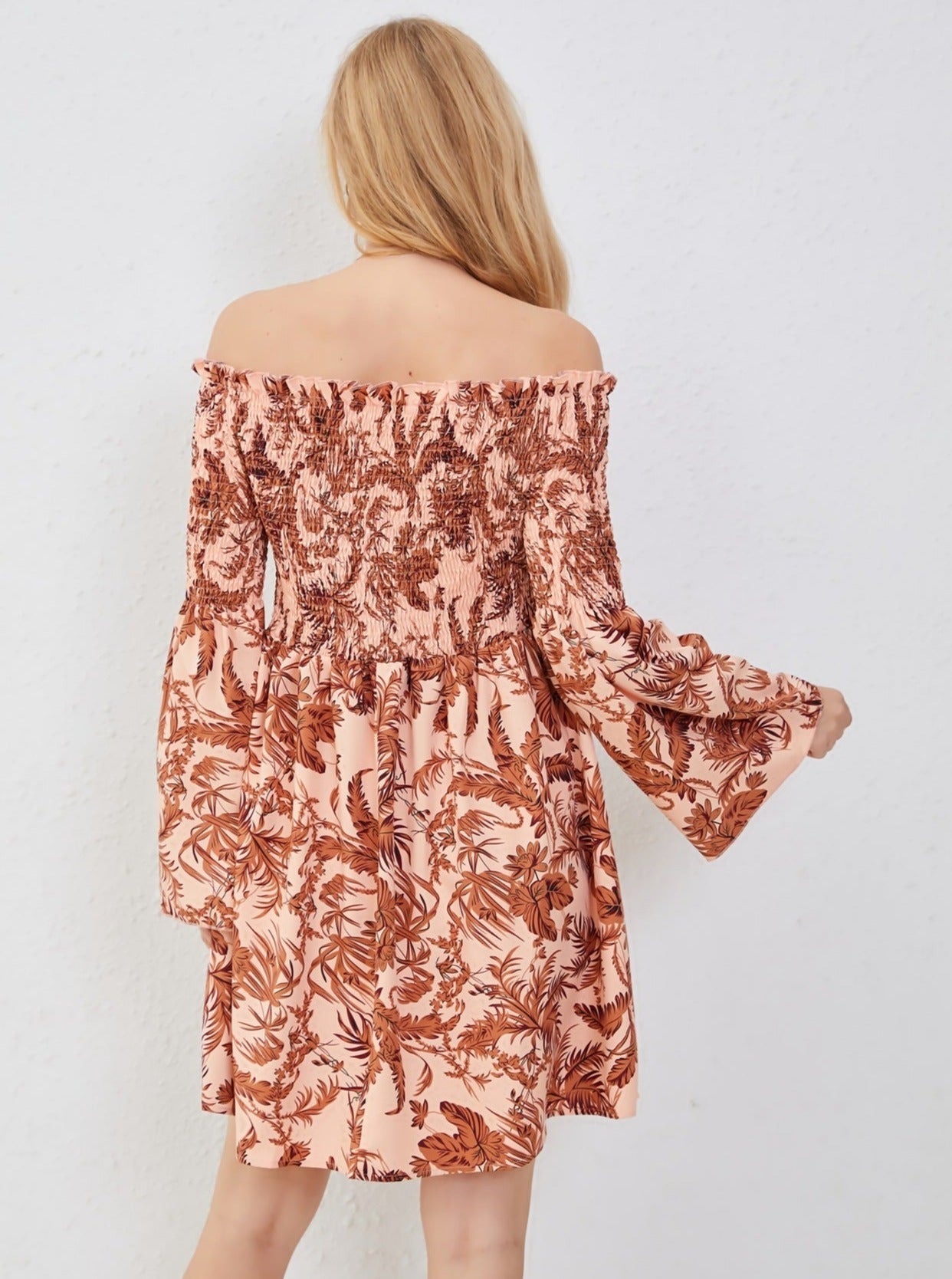 Peach Off Shoulder Langærmet Casual Mini Kjole 