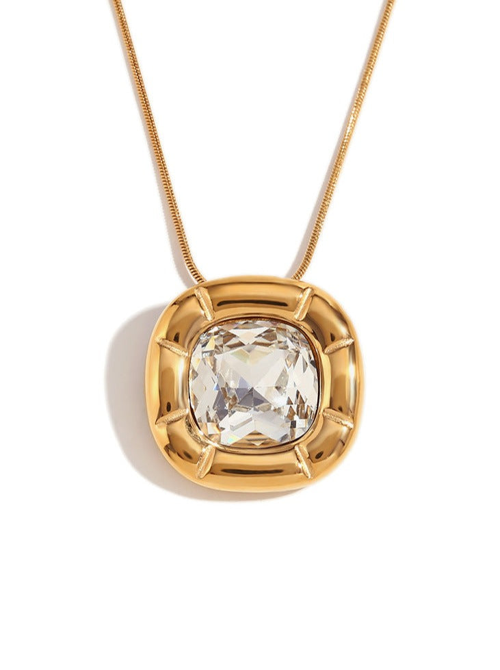 18K Gold Plated Rounded Square Flower Zircon Necklace