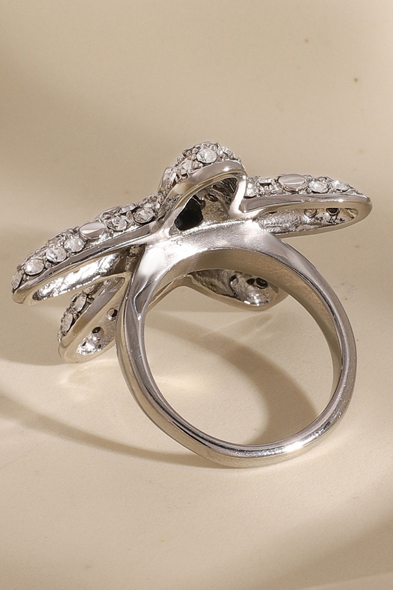 Luxurious Starfish Diamond Ring